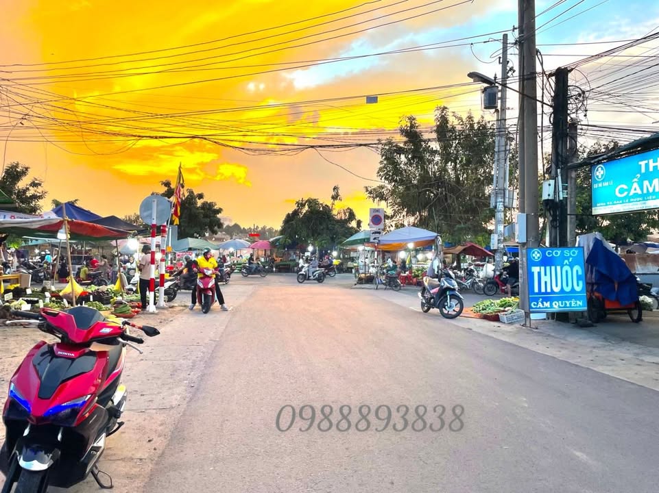 Đất nền Phú Chánh 110m² giá 2 tỷ - Kinh doanh đắc địa ngay chợ!