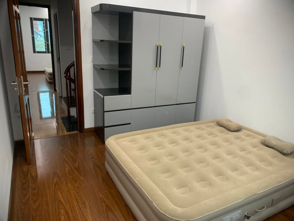 Nhà nguyên căn 40m² tại Nam Từ Liêm - Cho thuê đầy đủ nội thất, tiện nghi