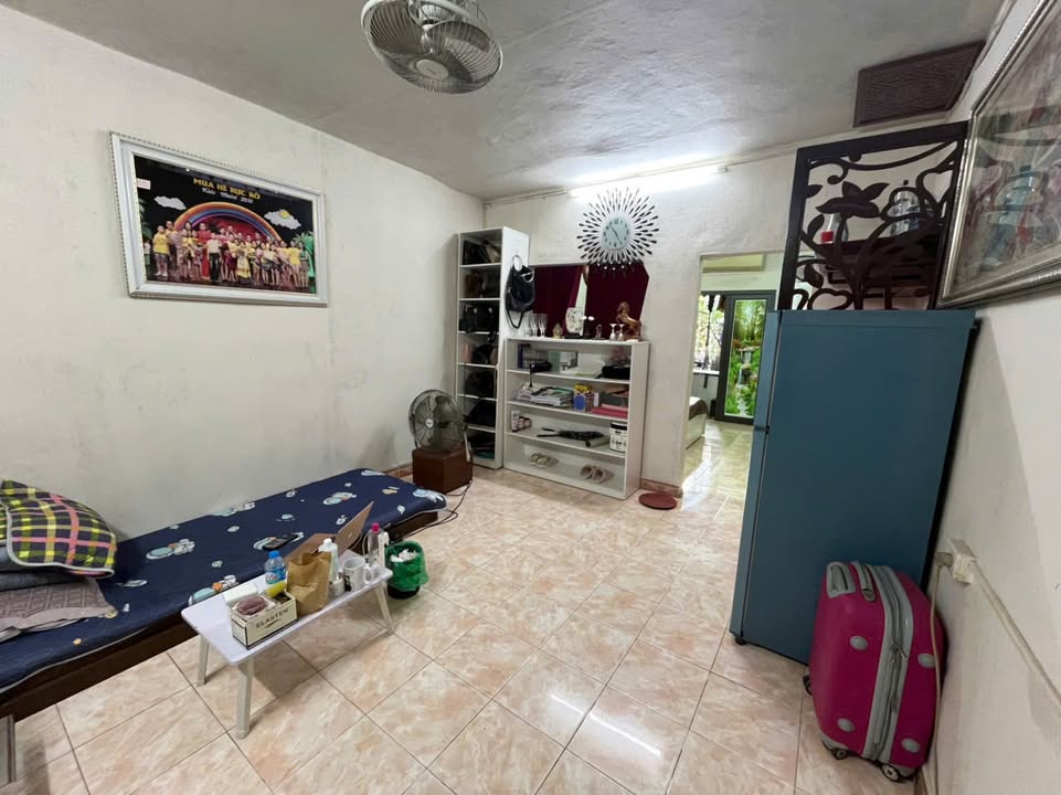 Căn hộ cho thuê Đặng Văn Ngữ 80m² - Nhà đẹp, đầy đủ tiện nghi