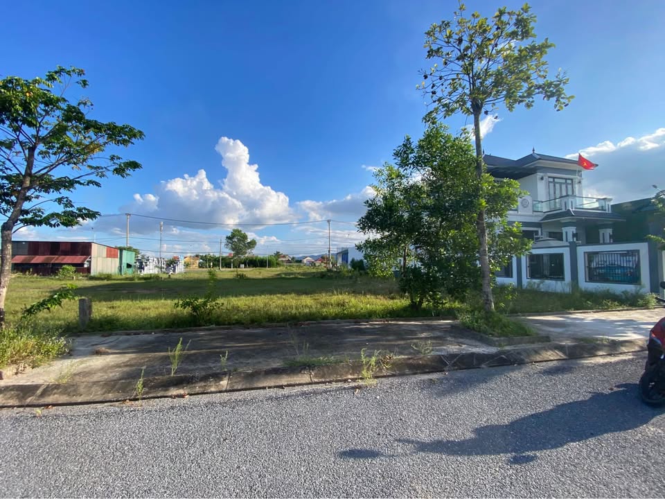 Đất nền dự án Bắc Lê Lợi 200m² giá 2 tỷ - Nằm cạnh công viên xanh mát!