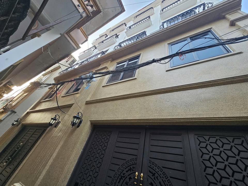 Cho thuê CHDV Thịnh Liệt, Hoàng Mai 260m² - Full đồ nội thất