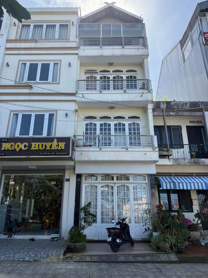 Nhà mặt tiền đường Phan Như Thạch, Đà Lạt 45m² giá 9.2 tỷ - Kinh doanh đắc địa!
