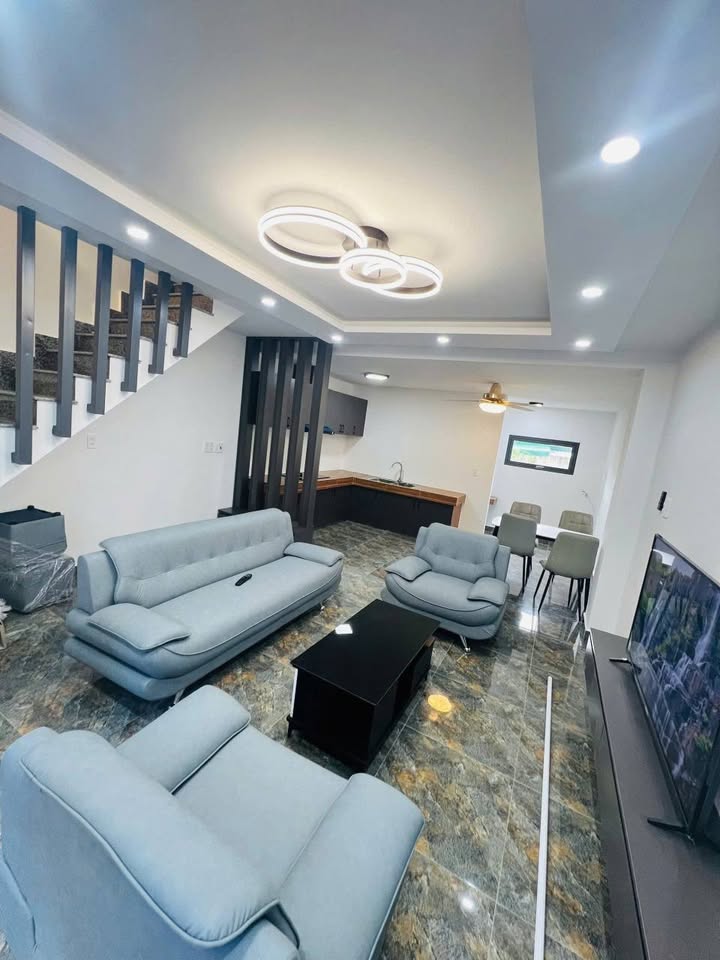 Nhà phố đường Nguyễn Trung Trực, Đà Lạt 43m² giá 3.99 tỷ - Chính chủ thương lượng