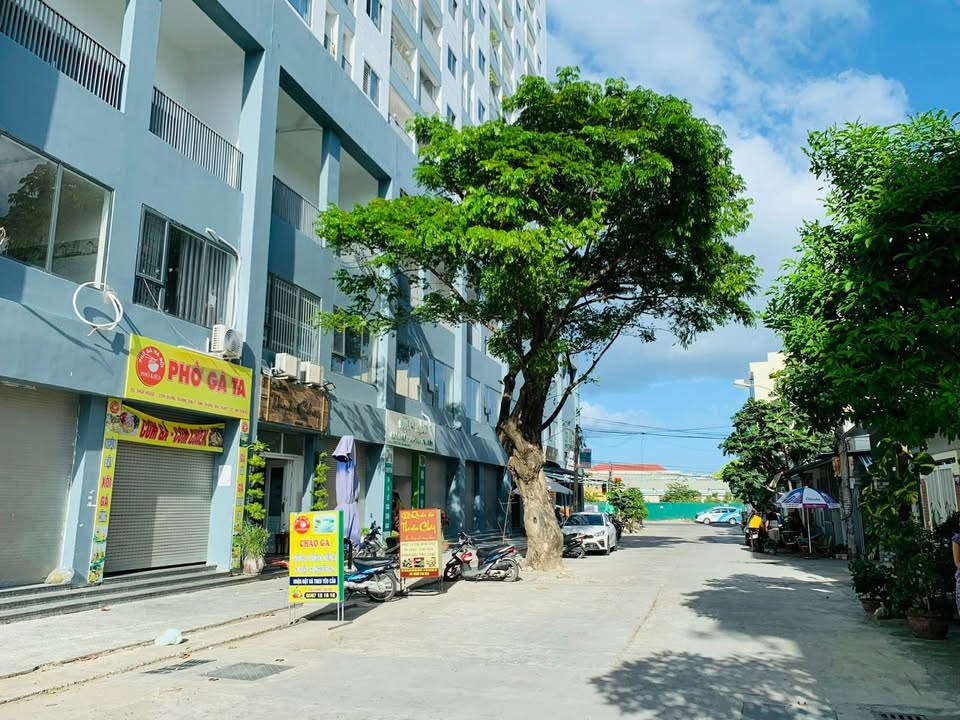 Bán căn góc FrontHouse Nha Trang 80m² giá 10.5 tỷ - Kinh doanh thuận lợi, gần biển!