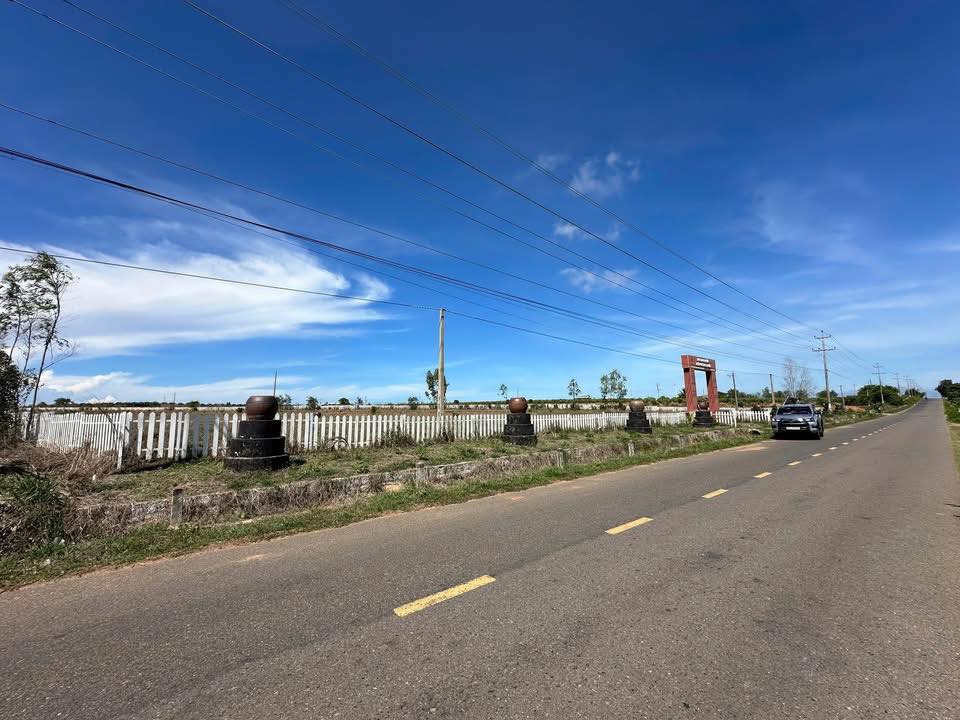 Đất mặt tiền xã Tân Thành, Hàm Thuận Nam 1.644m² giá chỉ 1.644 tỷ - Tiềm năng đầu tư cao!