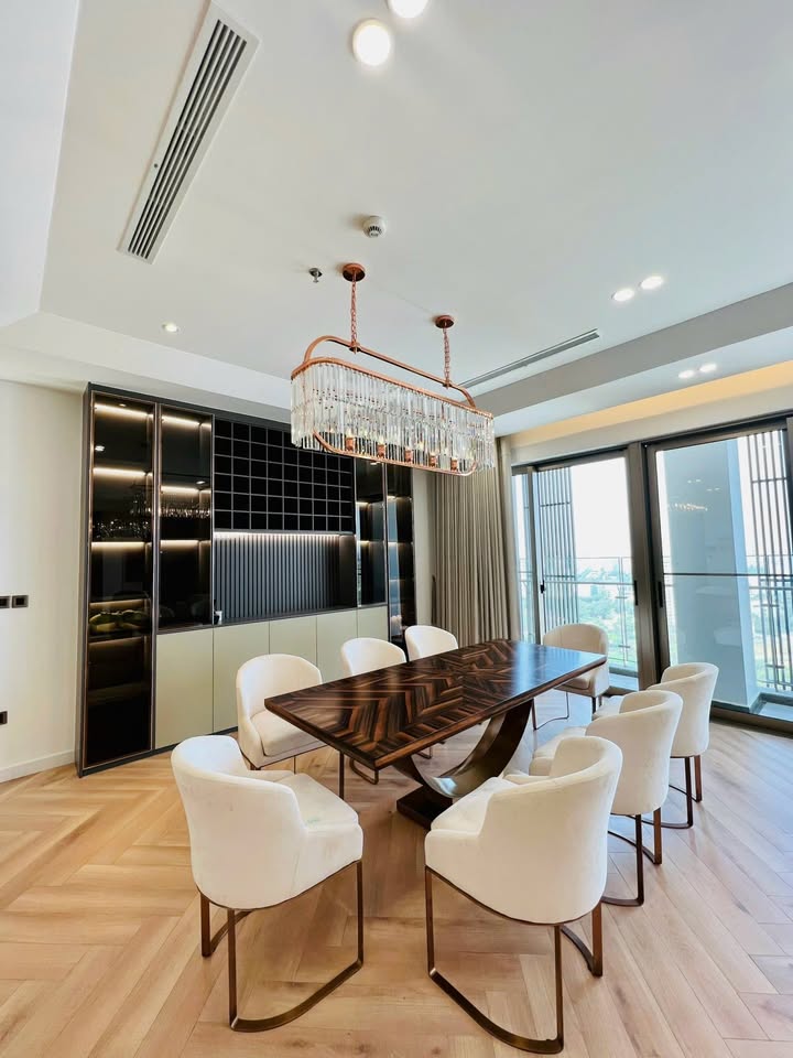 Penthouse Midtown M8 Tân Mỹ 307m² giá 53 tỷ - View toàn thành phố, nội thất cao cấp!