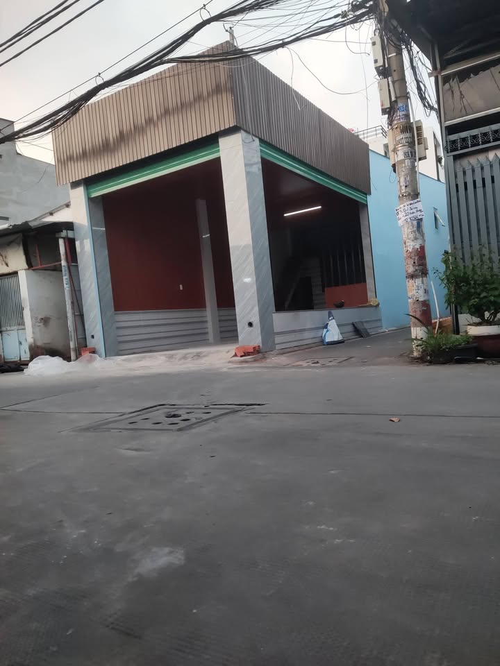 Nhà góc 2 mặt tiền Thới An 88m² giá 3.76 tỷ - Kinh doanh đắc địa