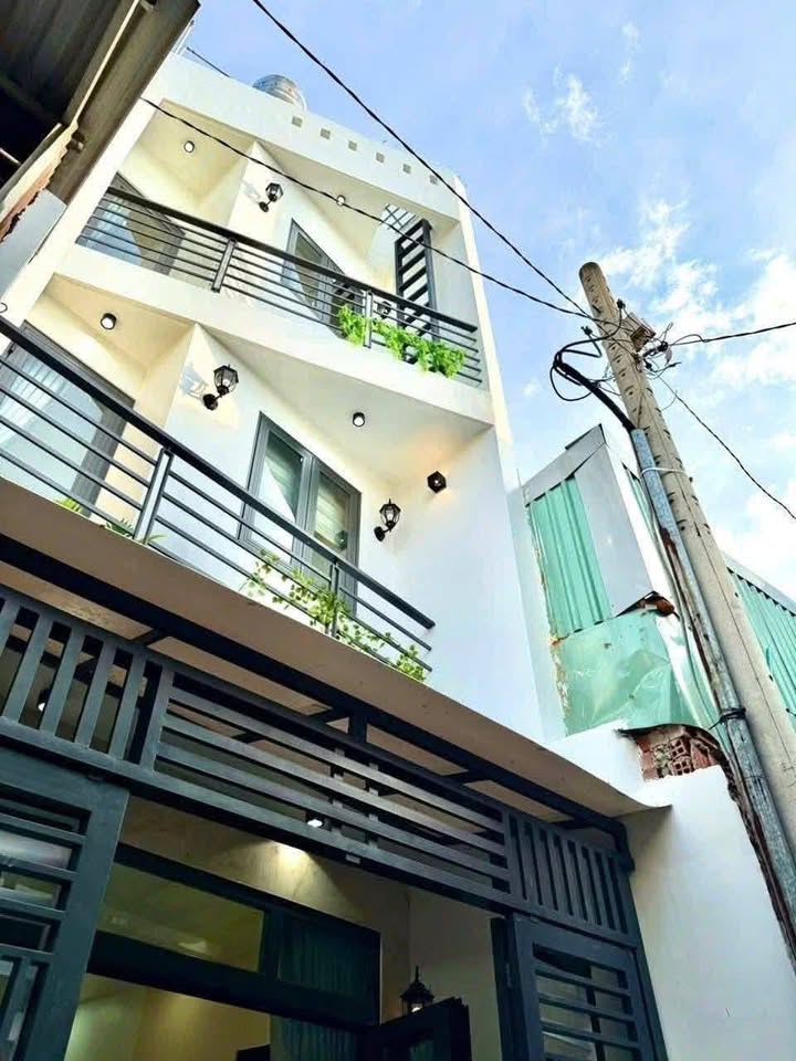 Nhà phố 2 lầu đường Lê Đức Thọ, Gò Vấp 21m² giá 3.65 tỷ - Nhà mới, tặng full nội thất!