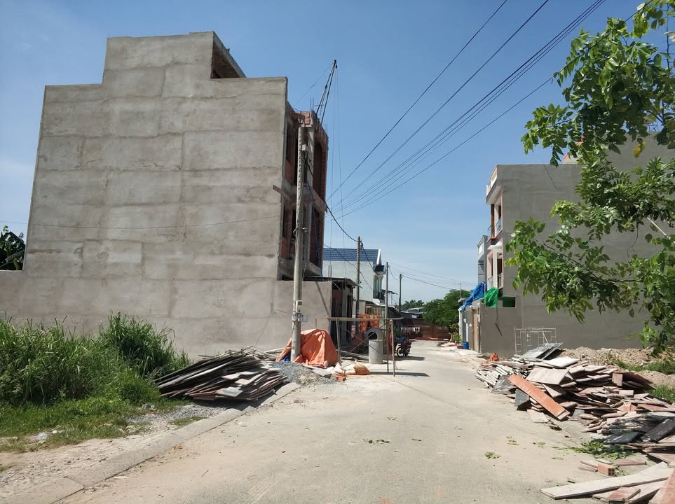 Đất nền Đông Thạnh, Hóc Môn 107.25m² giá 3.65 tỷ - Đường phân lô 8m, nở hậu gần 7m!