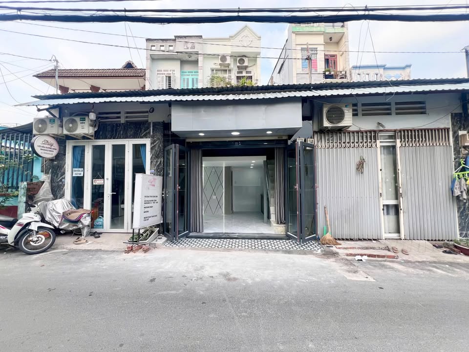Nhà mặt tiền đường TA20, quận 12 - Diện tích 18m², giá chỉ 820 triệu!