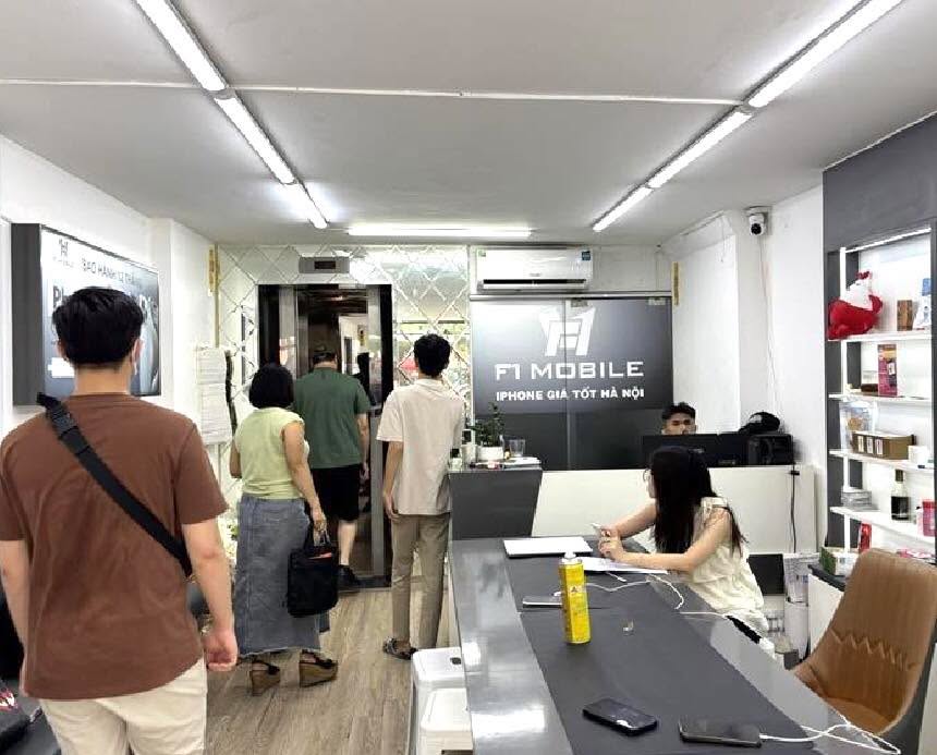 Nhà mặt phố Xuân Thủy Cầu Giấy 52m² - Kinh doanh đỉnh cao, sổ đỏ chính chủ!