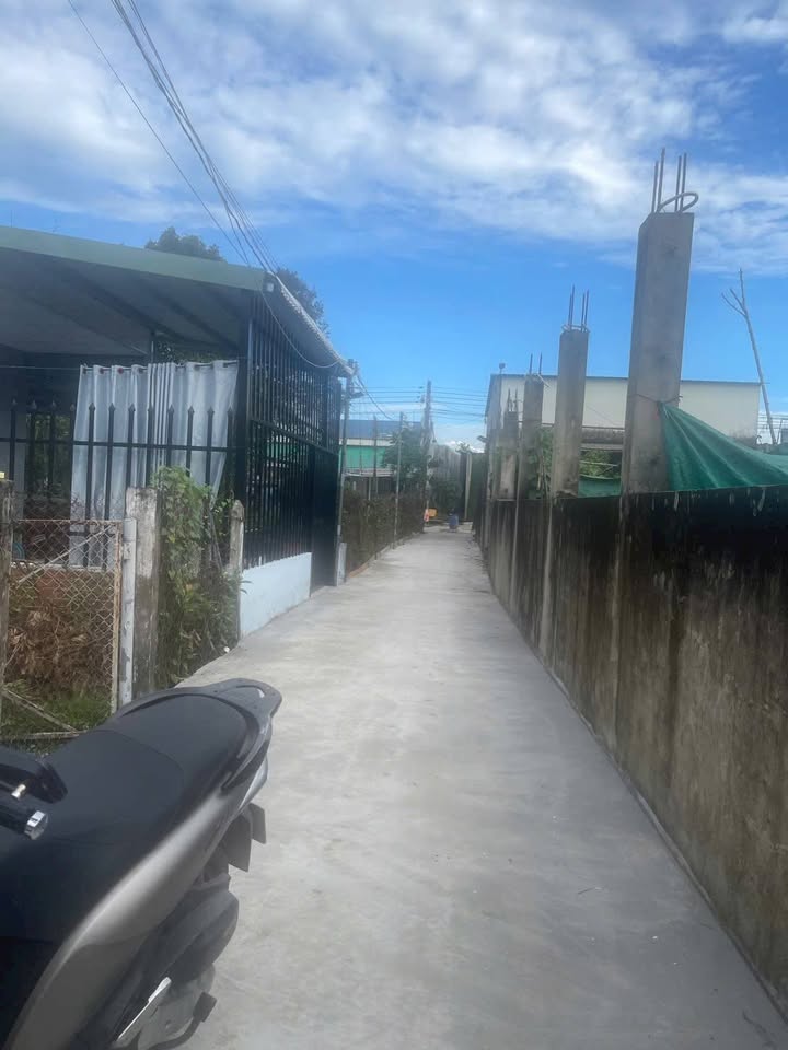 Đất nền Bình Nhâm 111m² giá 2.6 tỷ - Sổ hồng chính chủ, thổ cư 60m²!