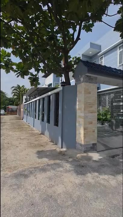 Bán nhà vườn mini Lái Thiêu 180m² - Nở hậu phong thủy, giá tốt!