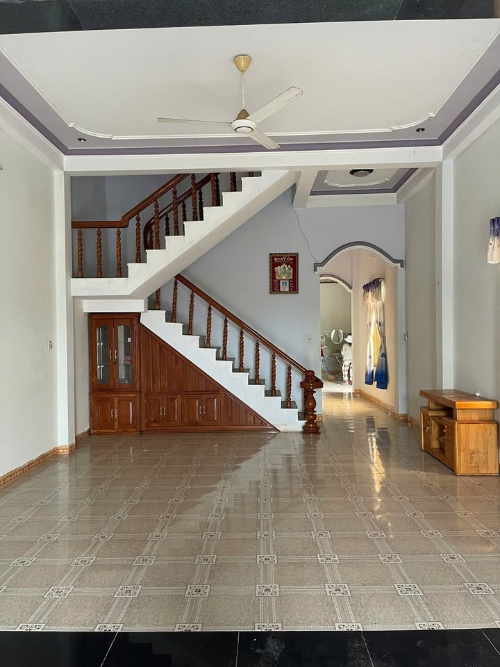 Nhà cho thuê mặt tiền đường 3/2, Phú Thạnh, Tuy Hòa - Giá chỉ 2.5 triệu/tháng!