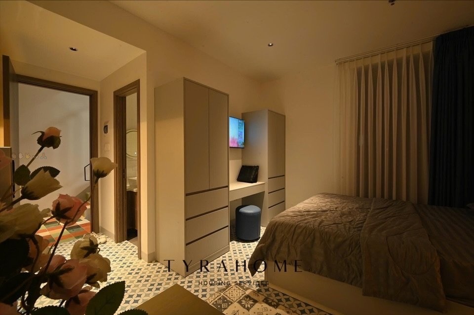 Studio cho thuê tại Bùi Đình Tuý 40m² giá thỏa thuận - Cửa sổ lớn thoáng mát!