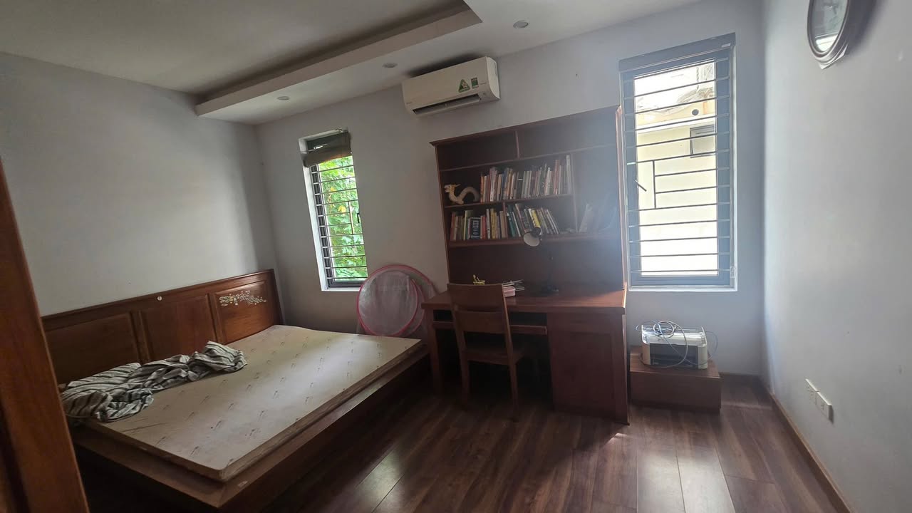 Townhouse Gamuda Hoàng Mai 200m² giá 33 triệu - Full nội thất hiện đại!