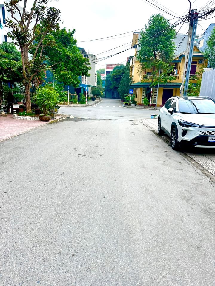 Đất tặng nhà 2 tầng tại Biệt Thự Đồng Mạ, Việt Trì 121m² - Chính chủ bán gấp!