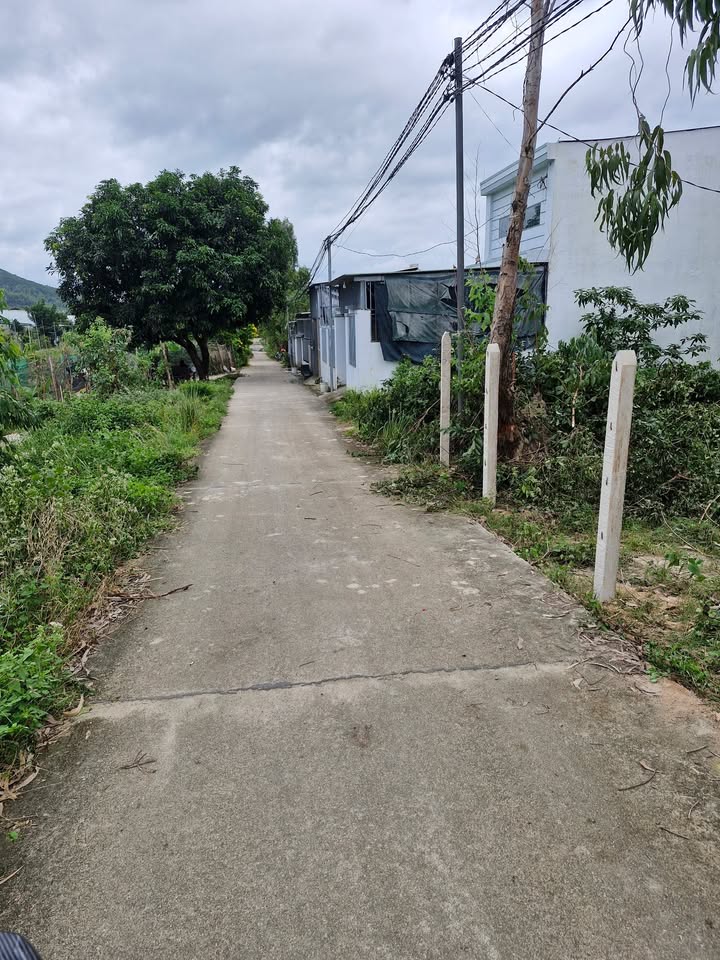 Đất nền Phước Đồng Nha Trang 568m² giá 5.68 tỷ - Gần đường ô tô rộng rãi!