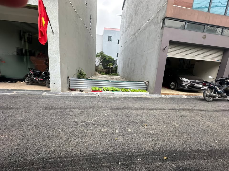 Đất nền Uy Nỗ Đông Anh 56m² - Sổ đỏ chính chủ, giá thỏa thuận!