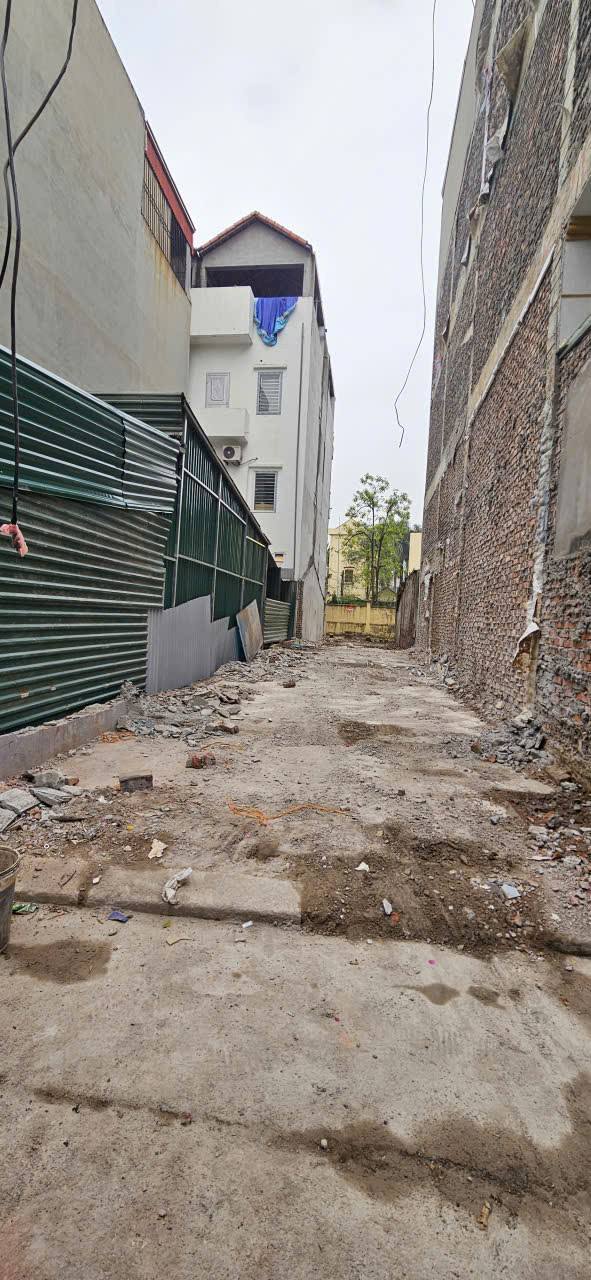 Mặt tiền kinh doanh Thượng Thanh 61m² giá 14.5 tỷ - Tiềm năng phát triển mạnh mẽ!