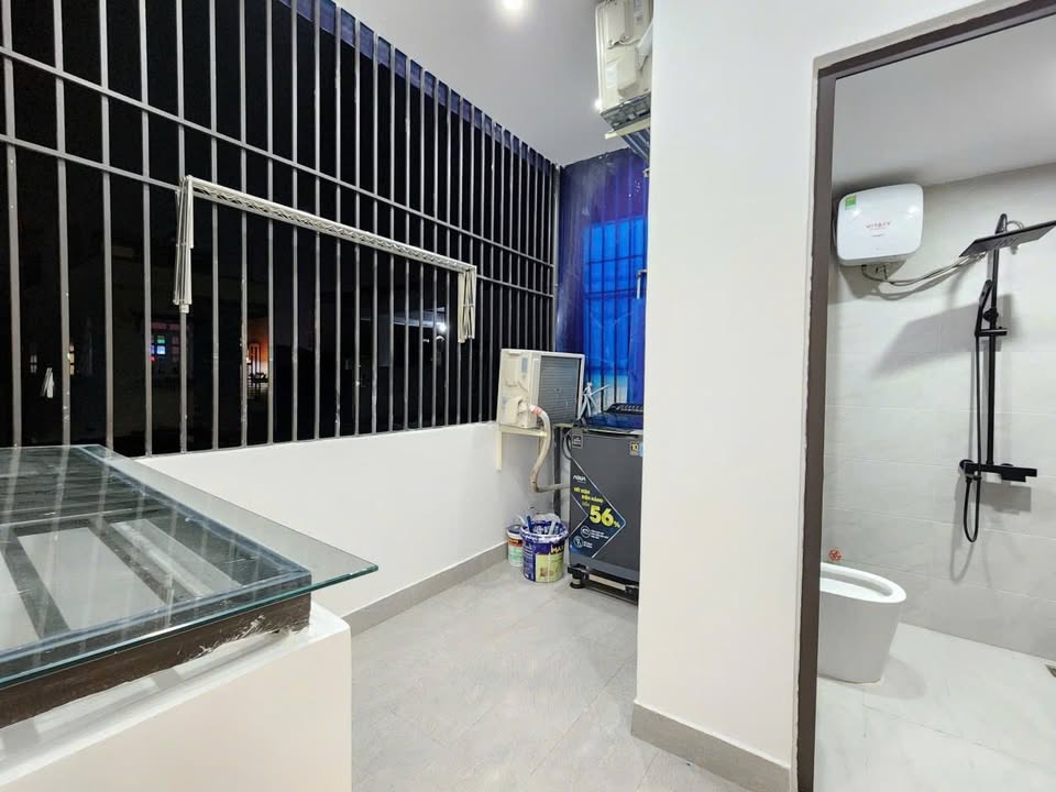 Nhà cho thuê 3 tầng Triệu Nữ Vương, Đà Nẵng 50m² - Vị trí trung tâm, phù hợp ở và kinh doanh