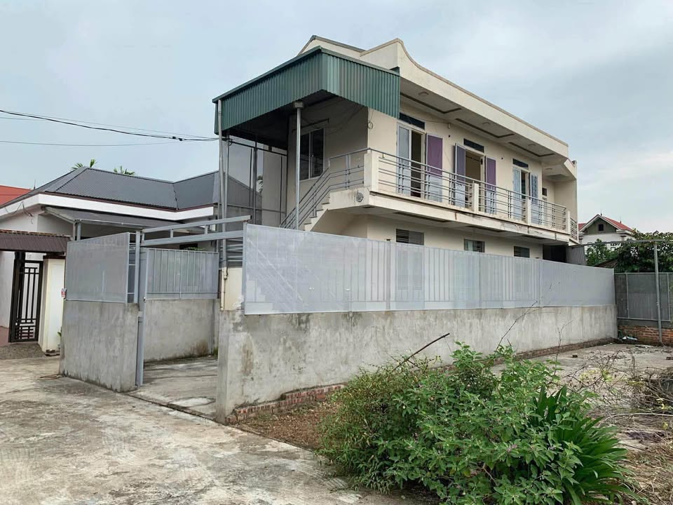 Nhà 2 tầng Tích Giang 123m² giá 2 tỷ - Sẵn sàng về ở ngay!