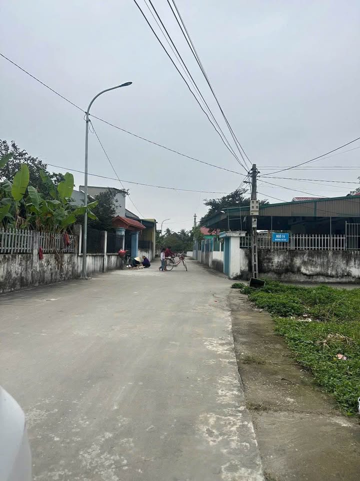 Lô đất Quảng Trạch 200m² giá 1 tỷ - Cơ hội đầu tư tuyệt vời!