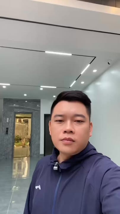 Nhà 6 tầng Thạch Bàn 45m² giá 11.8 tỷ - Full nội thất sang trọng!