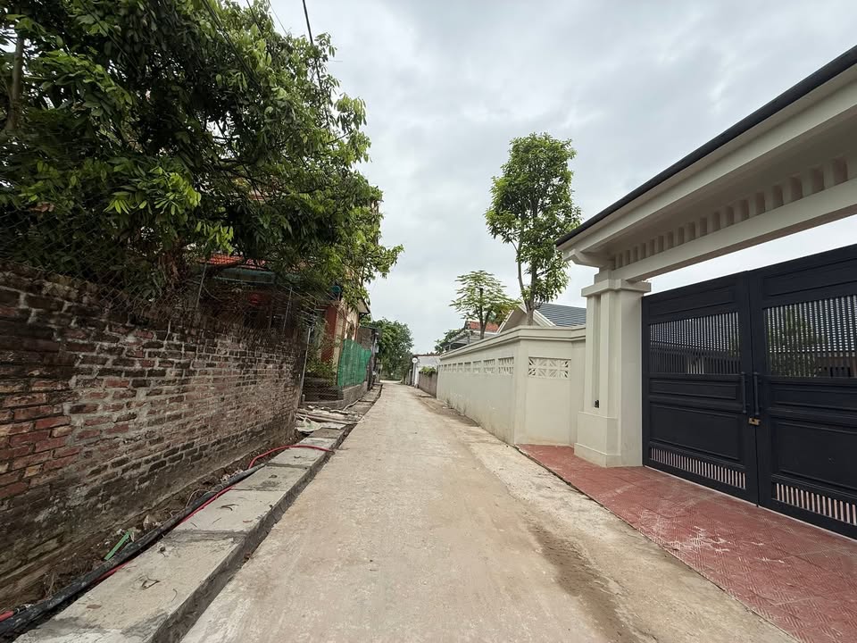 Đất thổ cư tại Mễ Sở, Văn Giang 76.5m² giá 2.295 tỷ - Sổ đỏ chính chủ, công chứng ngay!