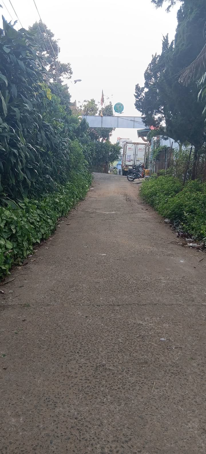 Nhà riêng Bảo Lộc 90m² giá 1.8 tỷ - Khu vực trung tâm sầm uất!