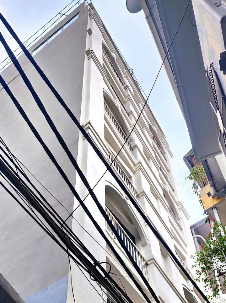 Căn hộ 10 tầng đường Nhật Chiêu, Tây Hồ 120m² - Sổ đỏ nở hậu, giá 50 tỷ!