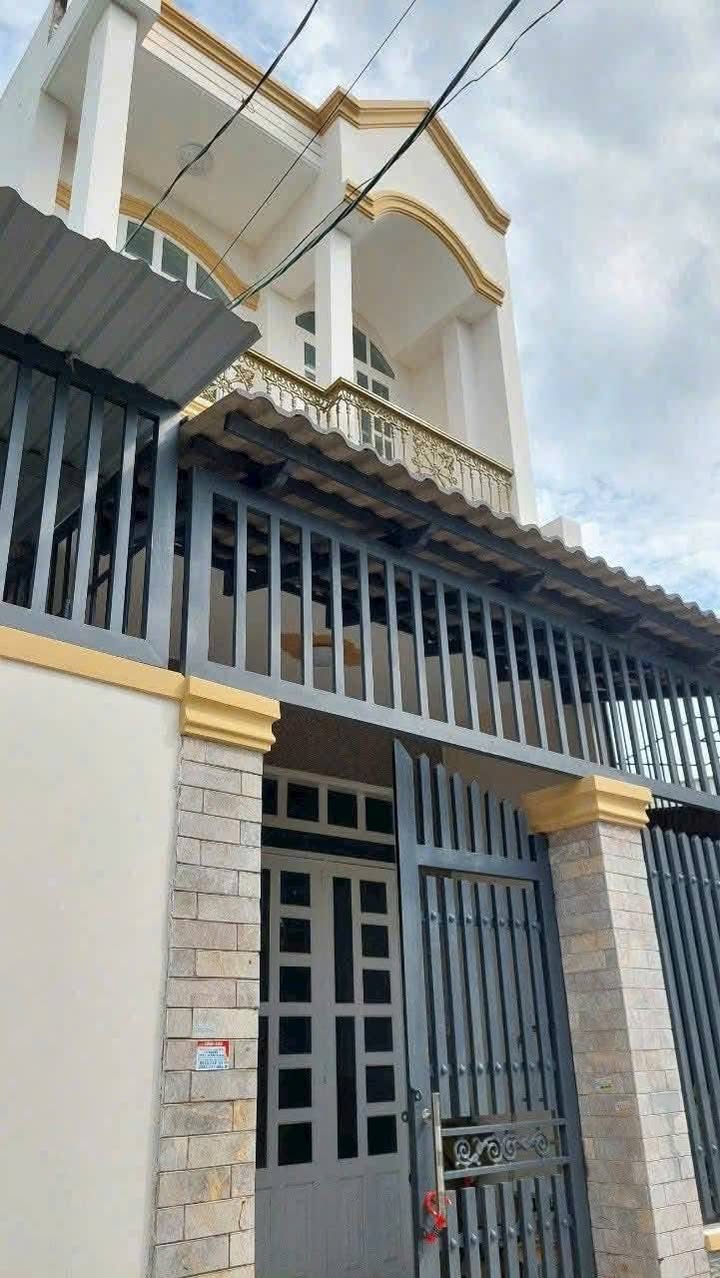 Nhà phố Vĩnh Lộc, Bình Chánh 147m² giá 5.5 tỷ - Sổ hồng riêng, bán gấp!