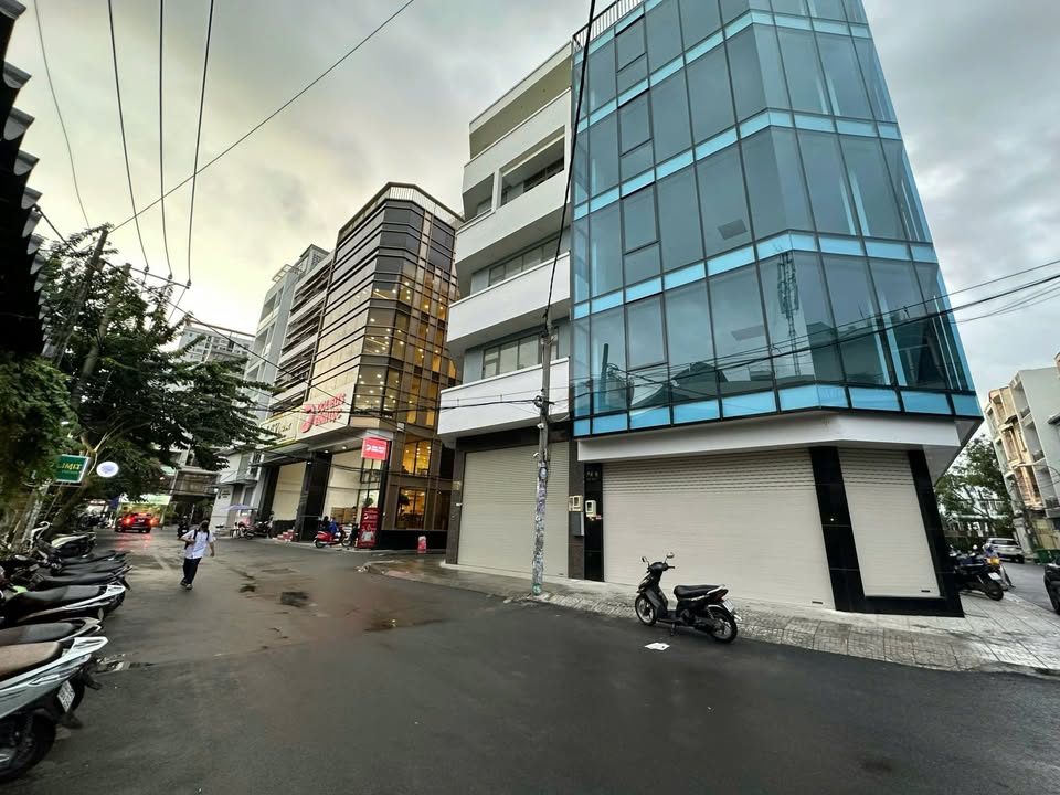Cho thuê góc 2 mặt tiền Võ Oanh, quận Bình Thạnh, 120m² - Kinh doanh tự do ngay vị trí đắc địa!