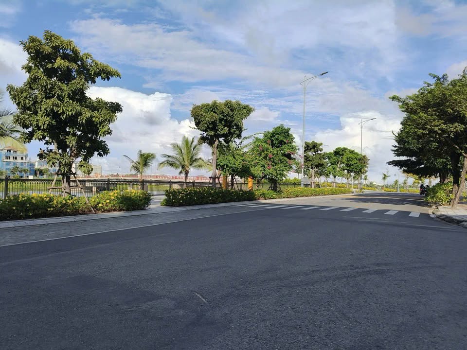 Đất lô góc Trần Văn Dư, Đà Nẵng 300m² giá 30 tỷ - Đầu tư sinh lời ngay!