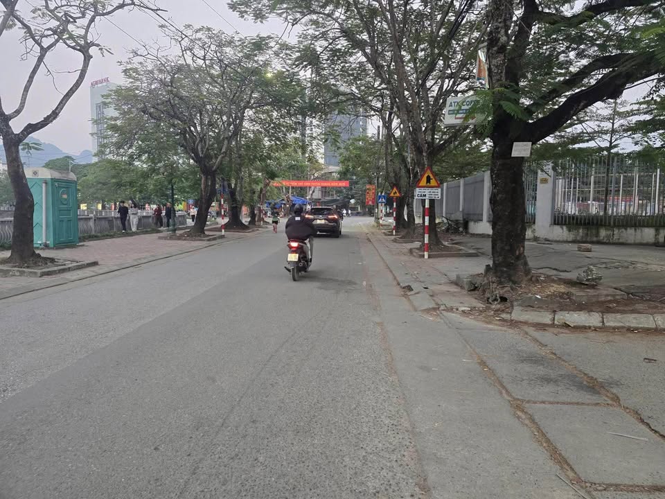 Đất thổ cư 120m² tại phường Tân Quang giá 5 tỷ - Đầu tư sinh lời ngay!