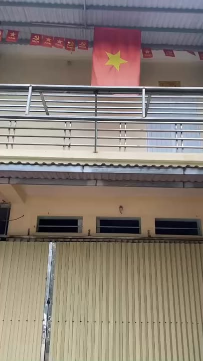 Bán nhà 2 tầng mặt đường Tỉnh Lộ 414, Sơn Tây, 165m² - Kinh doanh siêu thuận lợi!