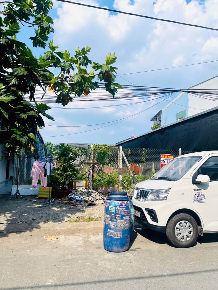 Đất nền xây văn phòng, CHDV tại Dĩ An 370m² giá 15 tỷ - Cơ hội đầu tư sinh lời!