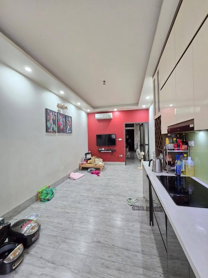 Nhà mặt ngõ Kim Mã, Ba Đình 55m² giá 20.5 tỷ - Ô tô đỗ cửa, kinh doanh đỉnh!