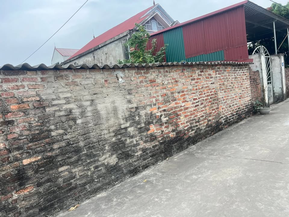 Đất thổ cư Bắc Thượng, Quang Tiến, Sóc Sơn 100m² giá 3.3 tỷ - Sổ đỏ chính chủ, tiện ích đầy đủ!