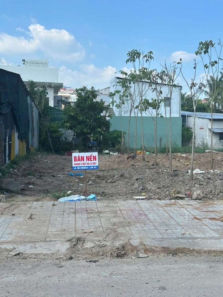 Đất nền mặt tiền đường Lý Thái Tổ, Long Xuyên 110m² giá 5.7 tỷ - Cơ hội đầu tư tuyệt vời!