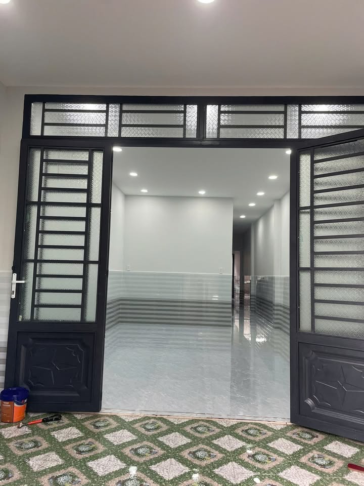 Nhà cấp 4 đường 6A, Bình Chánh 96m² giá 1.9 tỷ - Nhà đẹp, tiện nghi sẵn sàng ở!