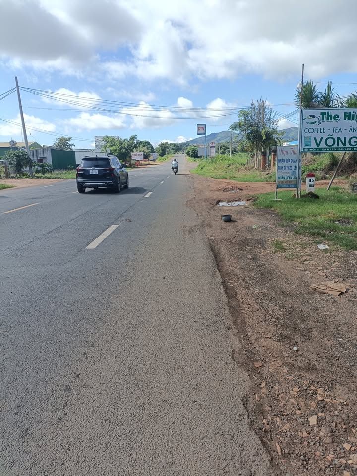 Lô đất mặt tiền Quốc Lộ 14, Ea H'Leo, 1300m² - Giá chỉ 2.999 tỷ!