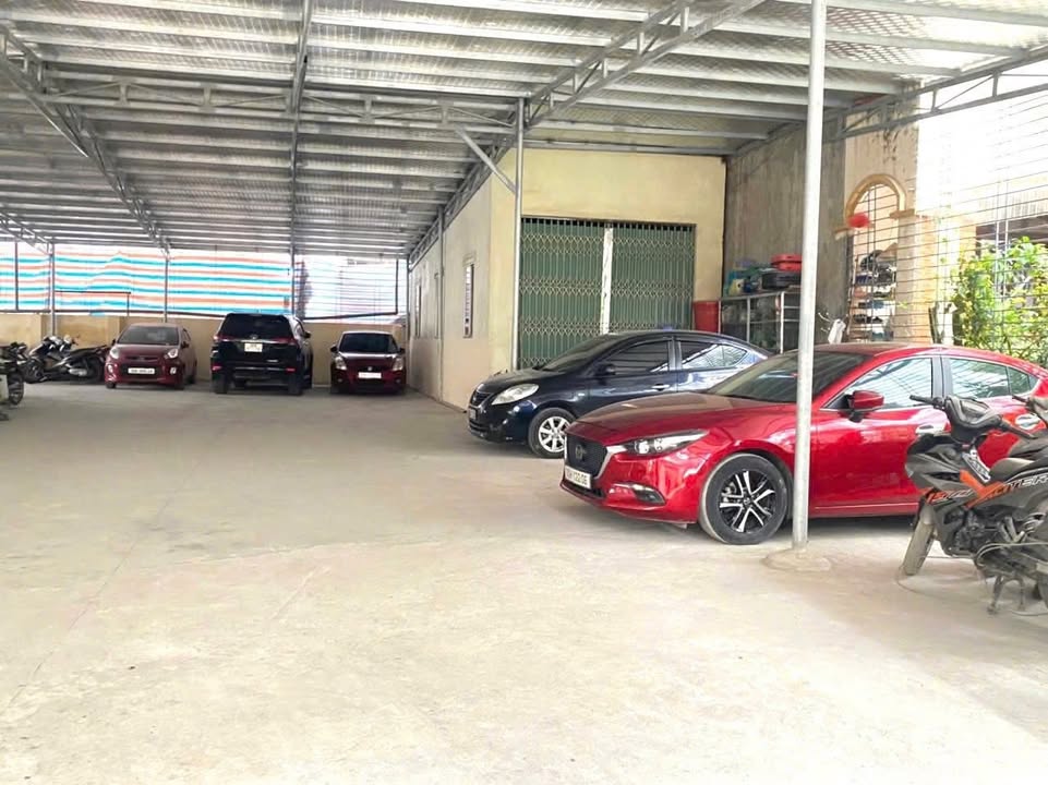 Nhà phố Tây Mỗ 37m² giá 7 tỷ - Full nội thất, bãi ô tô sát nhà!