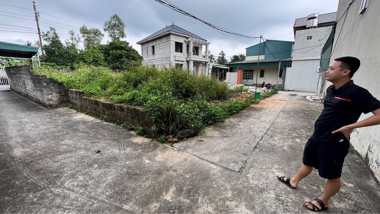 Đất nền Yên Tử, Uông Bí 90m² giá chỉ 700 triệu - Đầu tư sinh lời hấp dẫn!