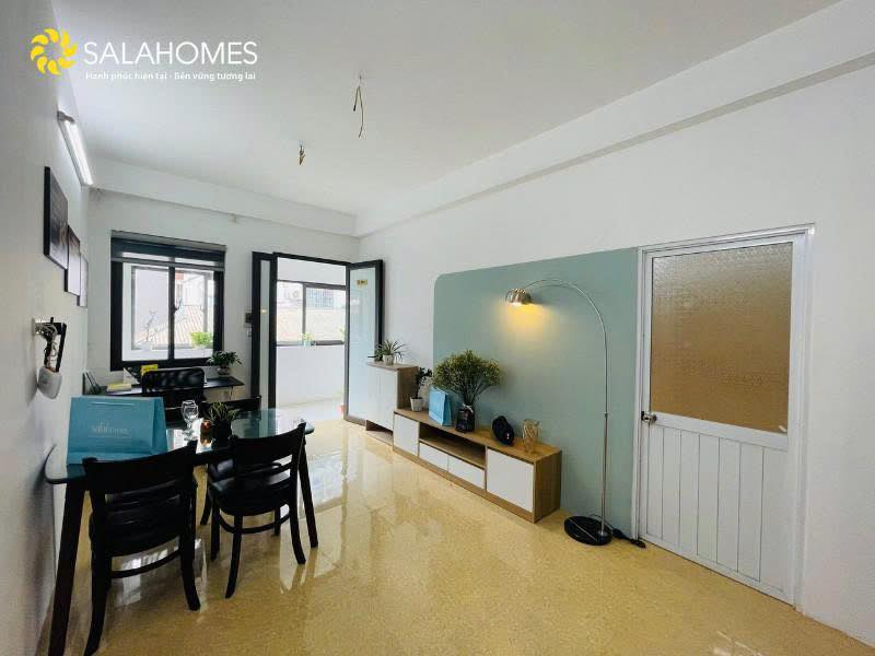 Căn hộ cho thuê ngõ 619 Vũ Tông Phan 43m² - Ô tô đỗ ngay nhà!