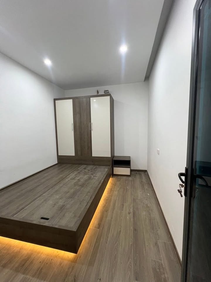 Căn hộ Ngõ 95 Chùa Bộc 43m² giá 5 tỷ - Cực hiếm nhà bán!