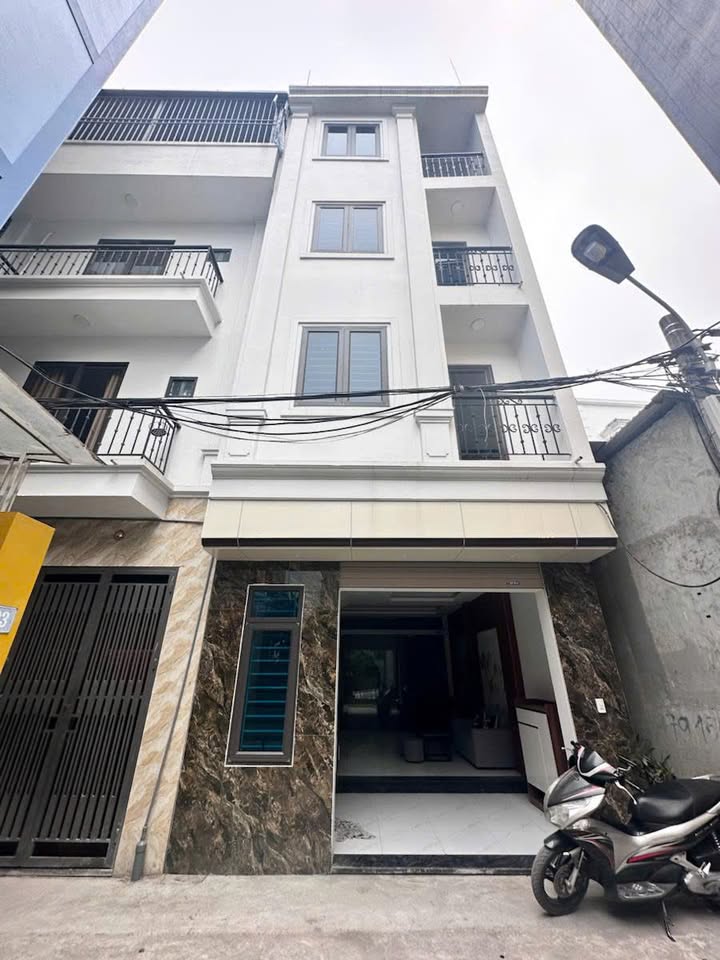 Nhà riêng Lai Xá, Hoài Đức 37m² giá 6.55 tỷ - Thiết kế 4 tầng, 4 phòng ngủ, 3 mặt thoáng!