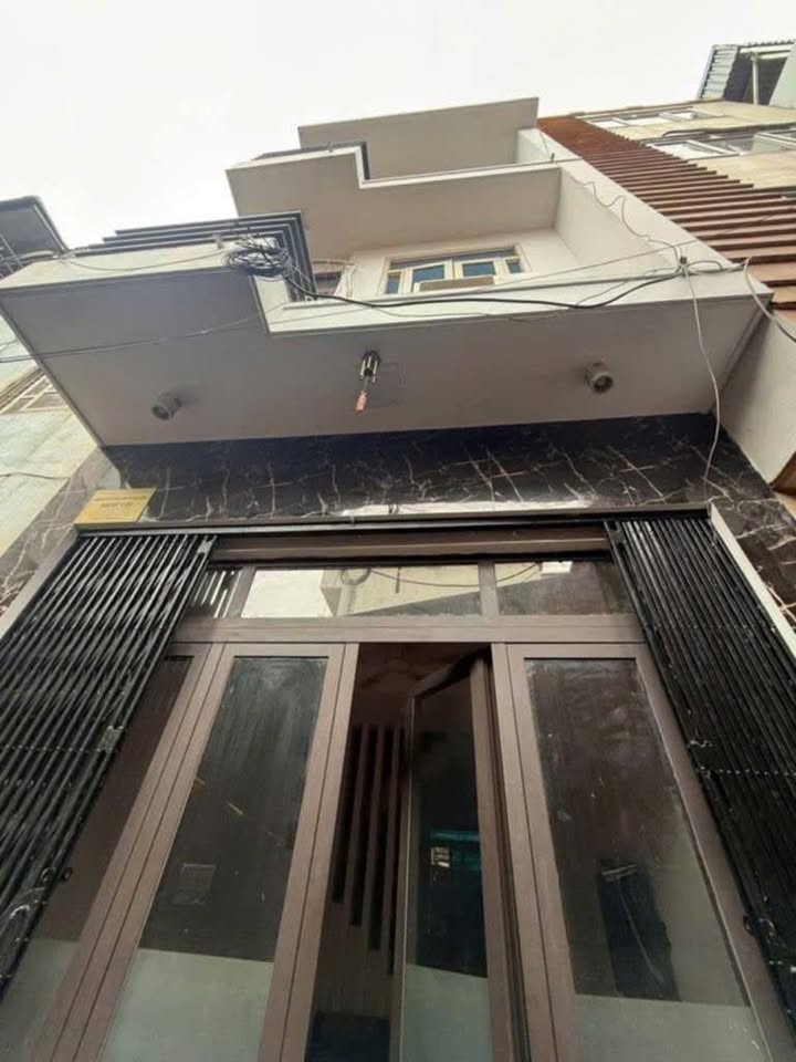 Nhà phố Đa Sỹ, Hà Đông 38m² giá thỏa thuận - Gần chợ và ô tô