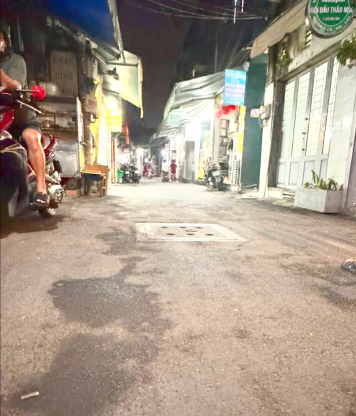 FrontHouse mặt tiền đường Hiệp Bình Chánh 113m² giá 7.35 tỷ - Đầu tư sinh lời ngay!