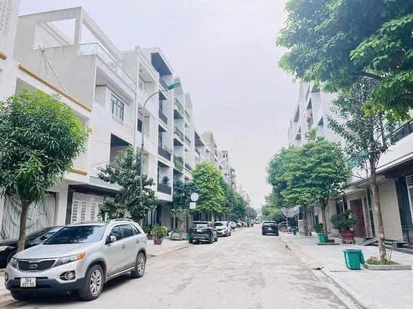 Nhà 4 tầng tại Đông Vệ, Thanh Hóa 90m² giá 6 tỷ - Vị trí đắc địa, đầy đủ tiện ích!